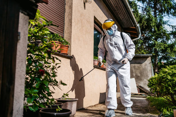 Best Commercial Pest Control Services  in Farmersville, OH